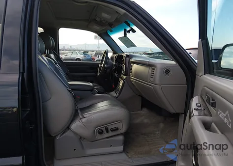 2002 GMC Yukon Xl 1500 Denali from USA, damaged, VIN 1GKFK66UX2J202816